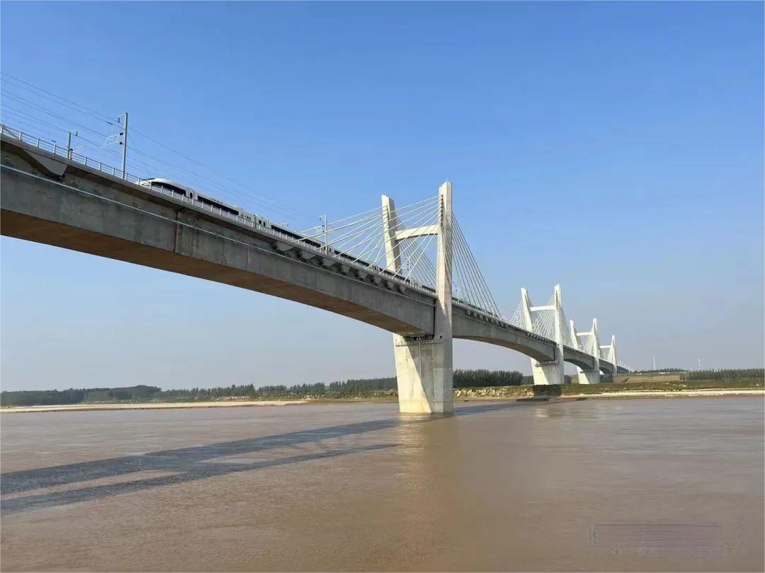 1698631088849286.jpg 640 (3).jpg