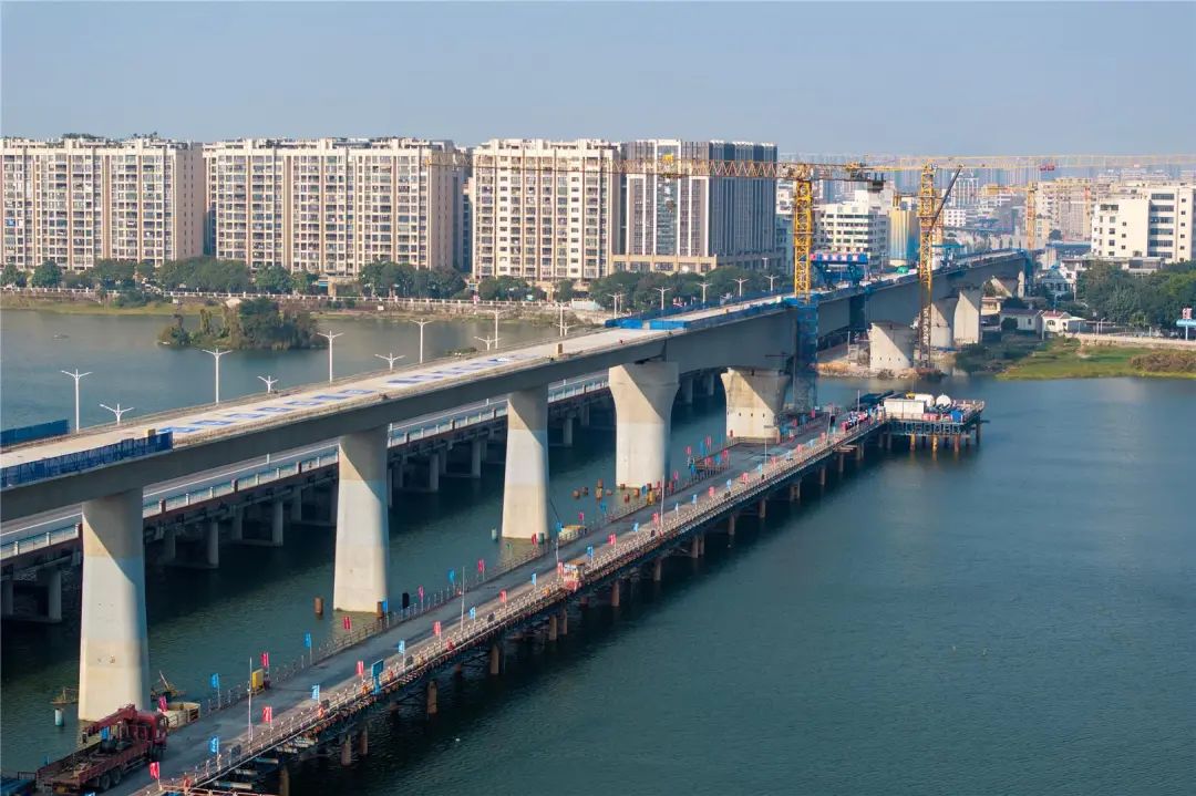 1737339204673256.jpg 640 (1).jpg